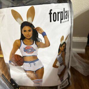 USED Basketball Bunny Babe 5 Piece Costume Set